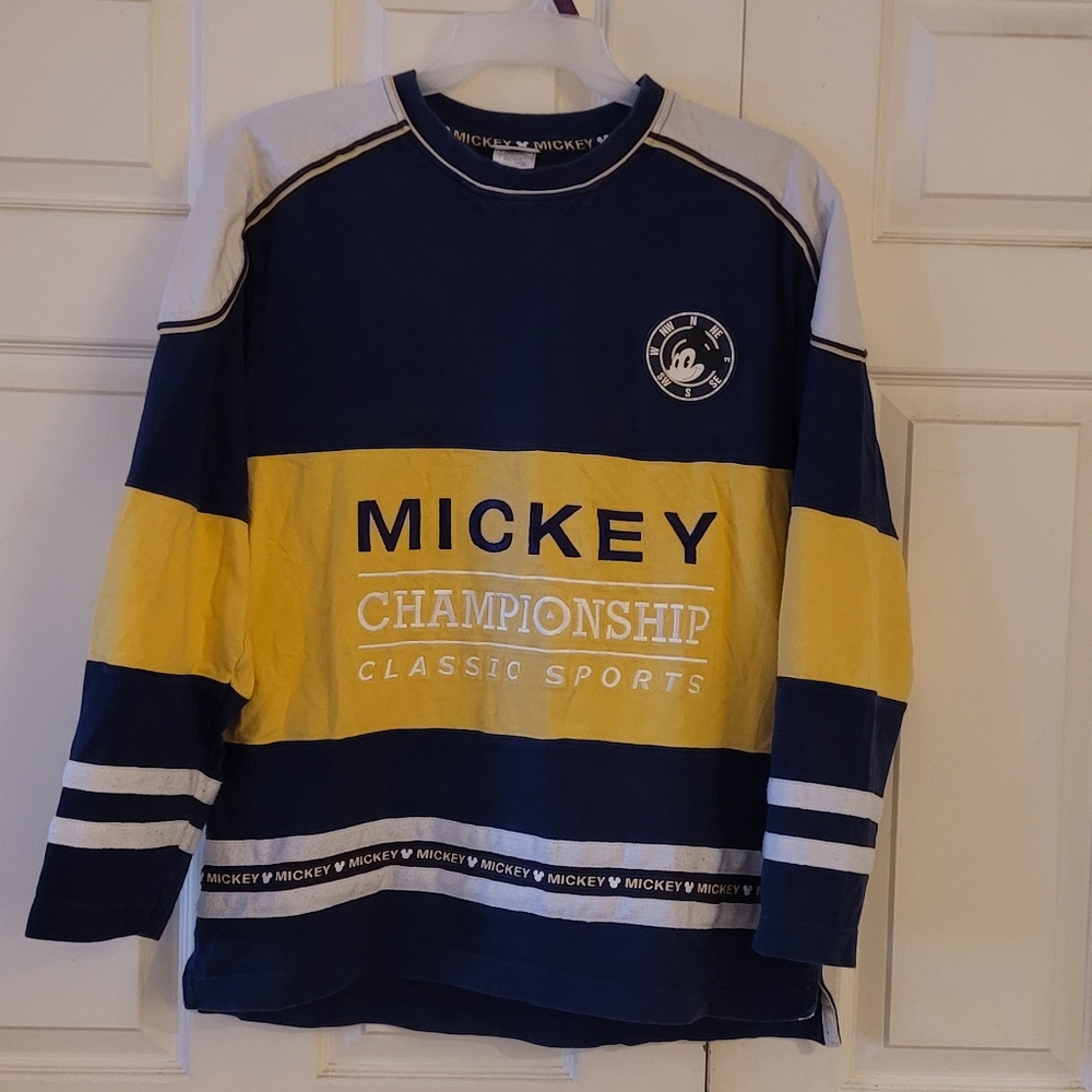 Disney sweatshirt, Size L